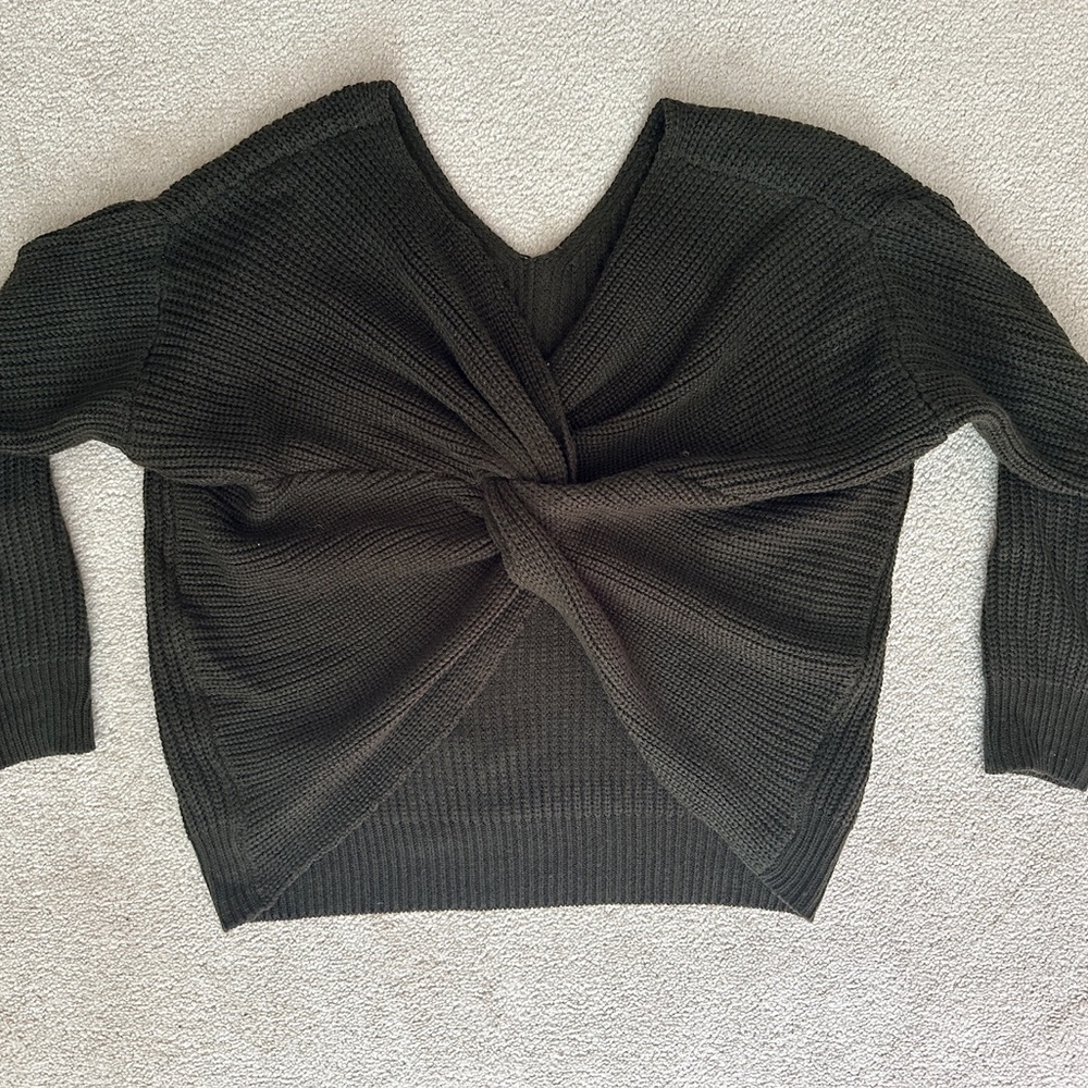 Paper Heart Sweater - Picture 2 of 4
